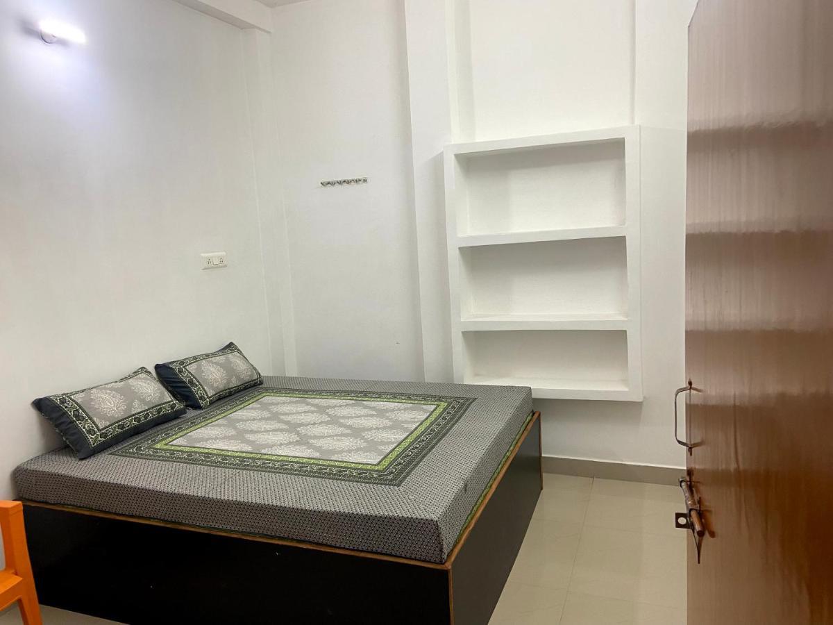 Garuda Guest House Váránaszi Kültér fotó