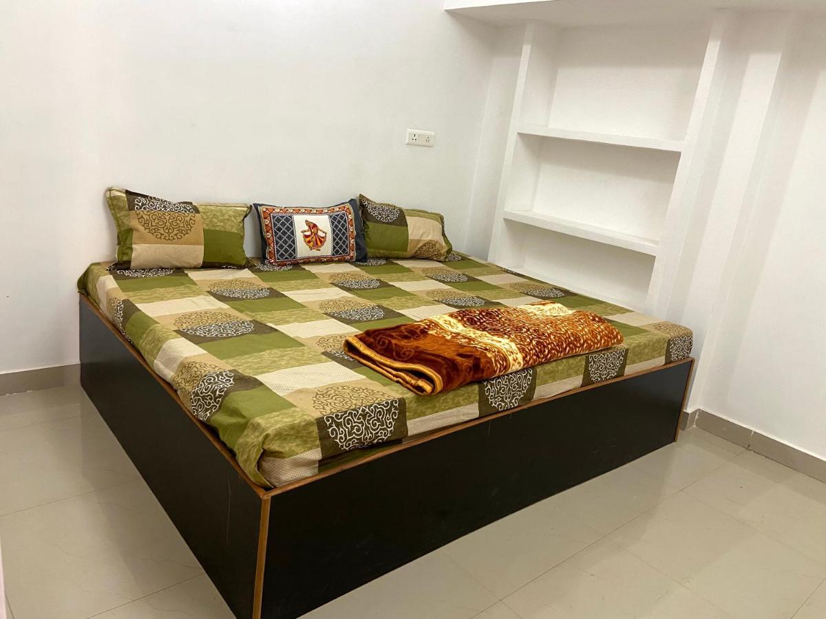 Garuda Guest House Váránaszi Kültér fotó